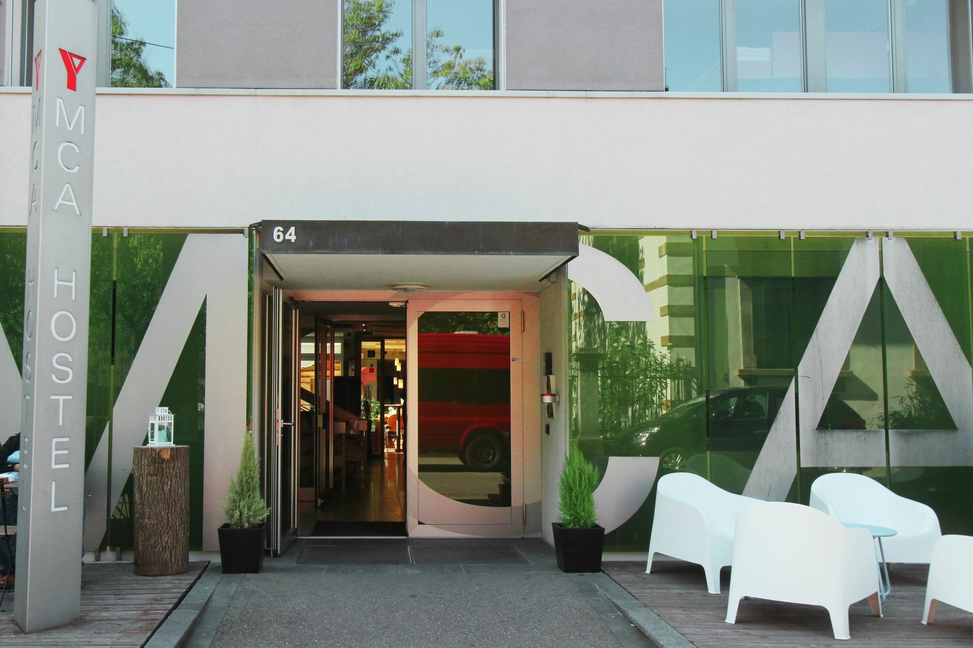 Hostel By Hyve Basel Exterior photo